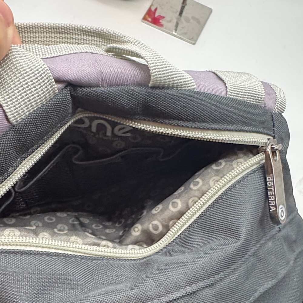 doTERRA Black and Purple Backpack TOT9375G - Picture 7 of 9
